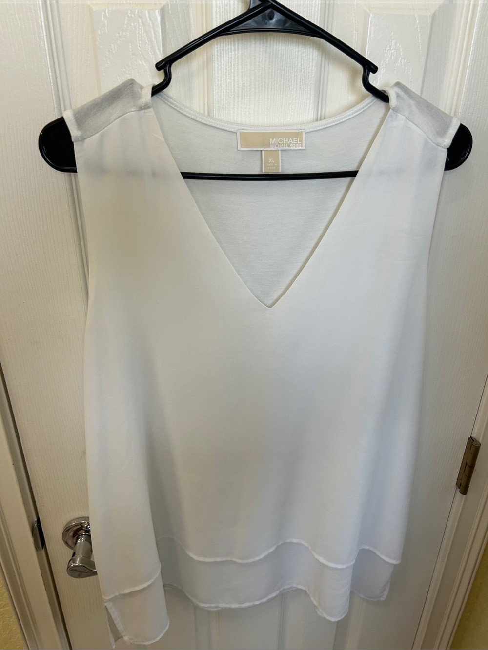 Michael Kors White Layered V-Neck Sleeveless Camisole
